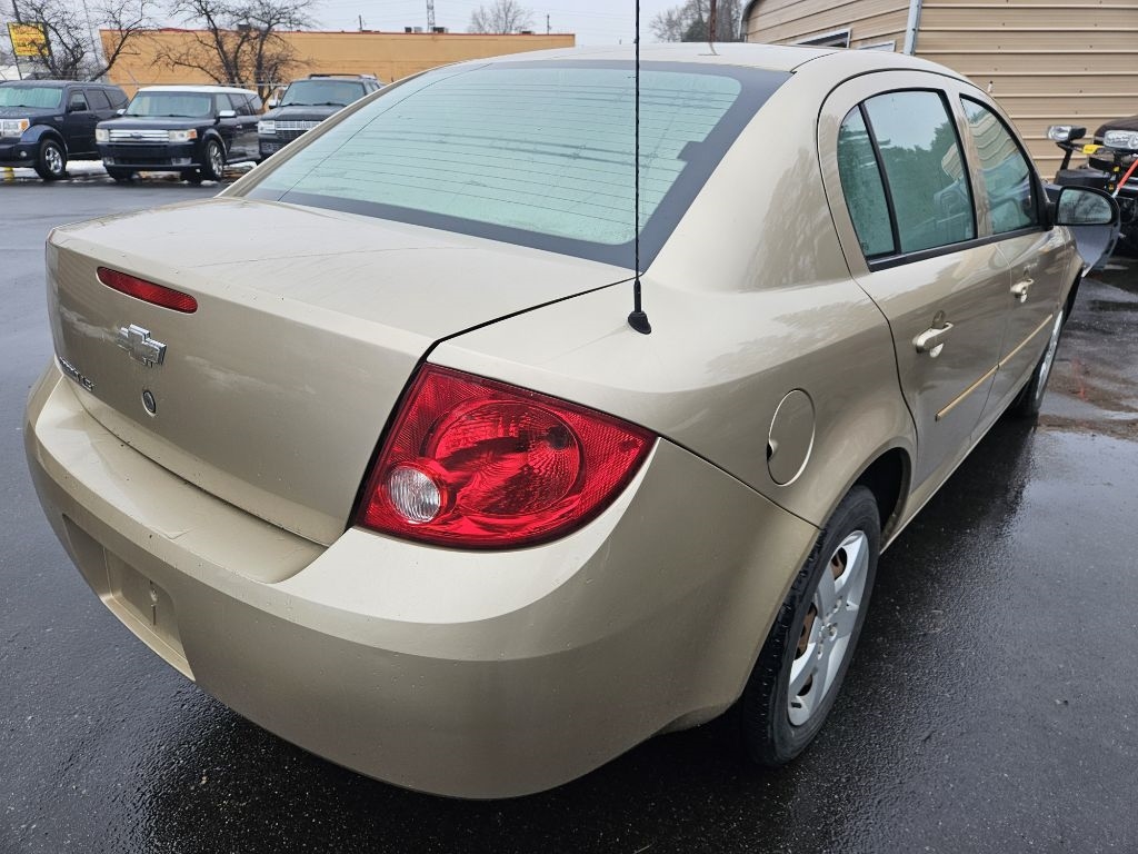 Chevrolet Cobalt LS Sedan 2006