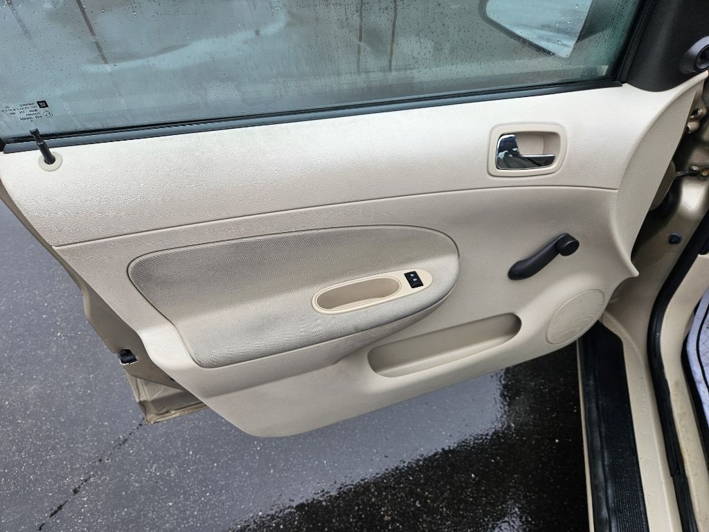 Chevrolet Cobalt LS Sedan 2006