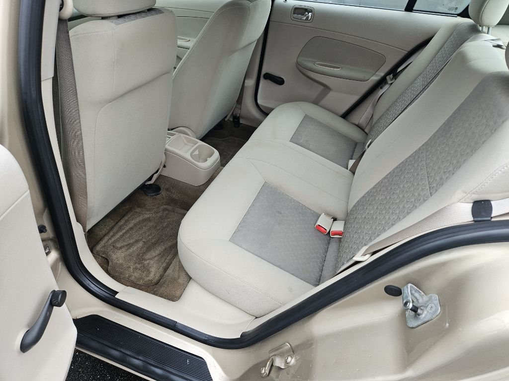 Chevrolet Cobalt LS Sedan 2006