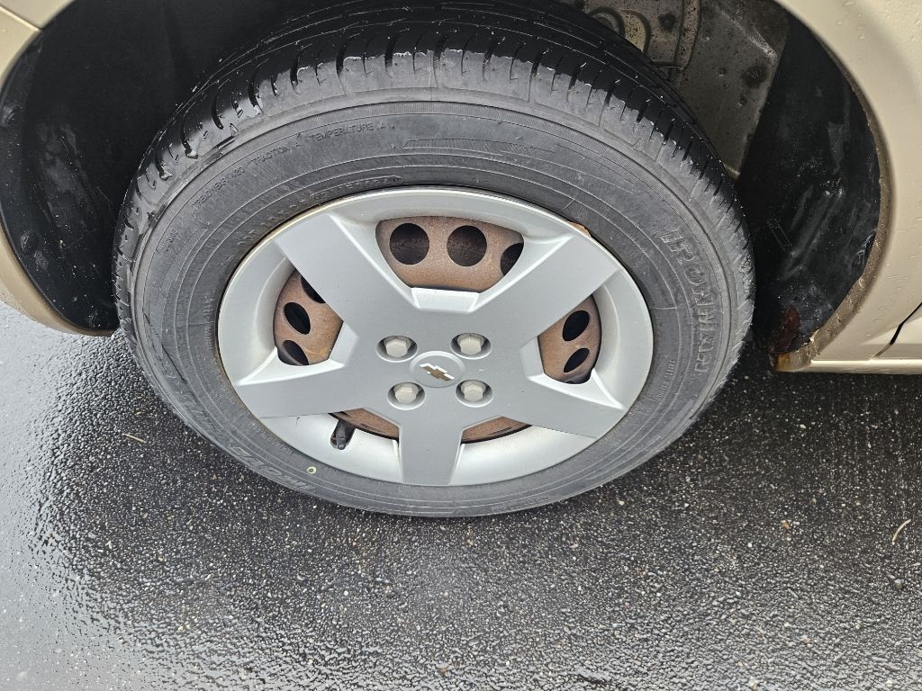 Chevrolet Cobalt LS Sedan 2006