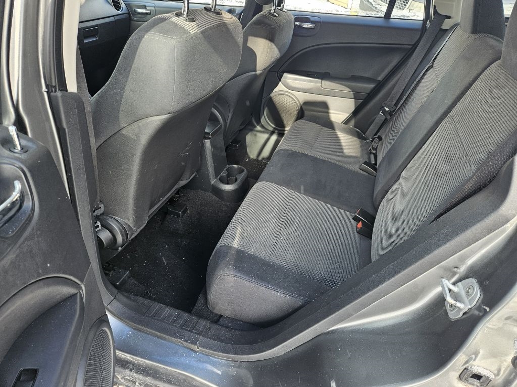 Dodge Caliber Mainstreet 2011