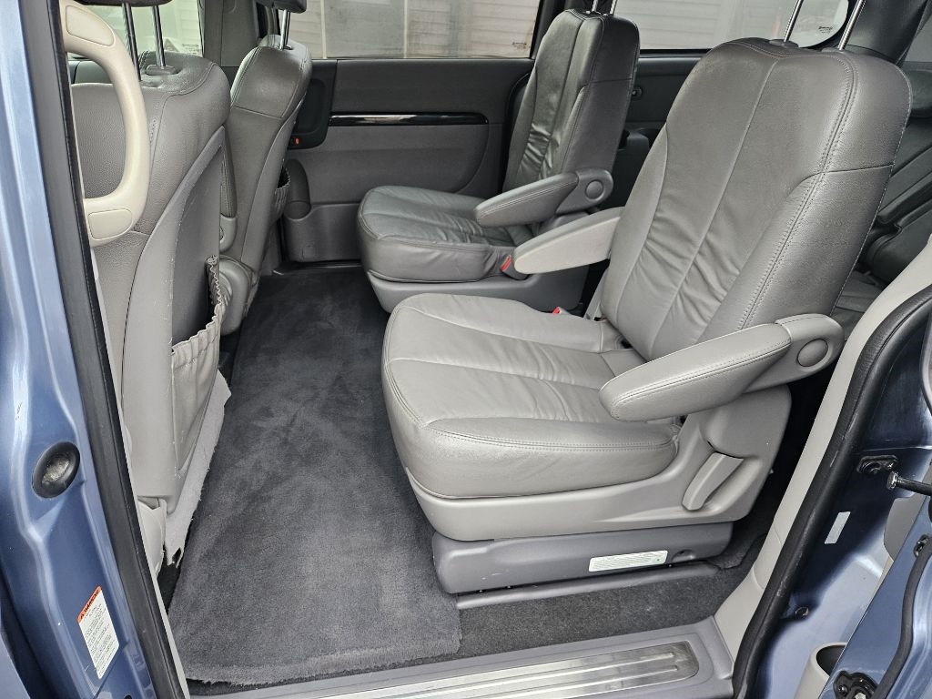 Kia Sedona EX LWB 2012