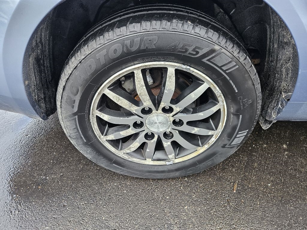 Kia Sedona EX LWB 2012