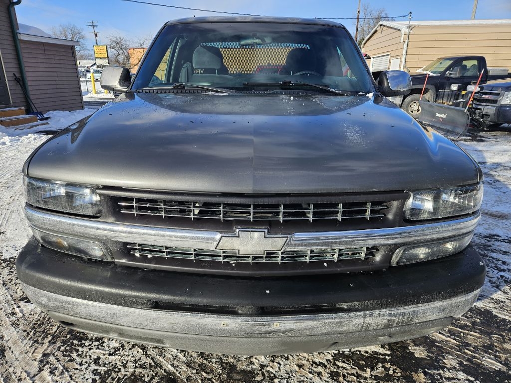 Chevrolet Silverado 1500 LS Ext. Cab 3-Door Long Bed 2WD 2000