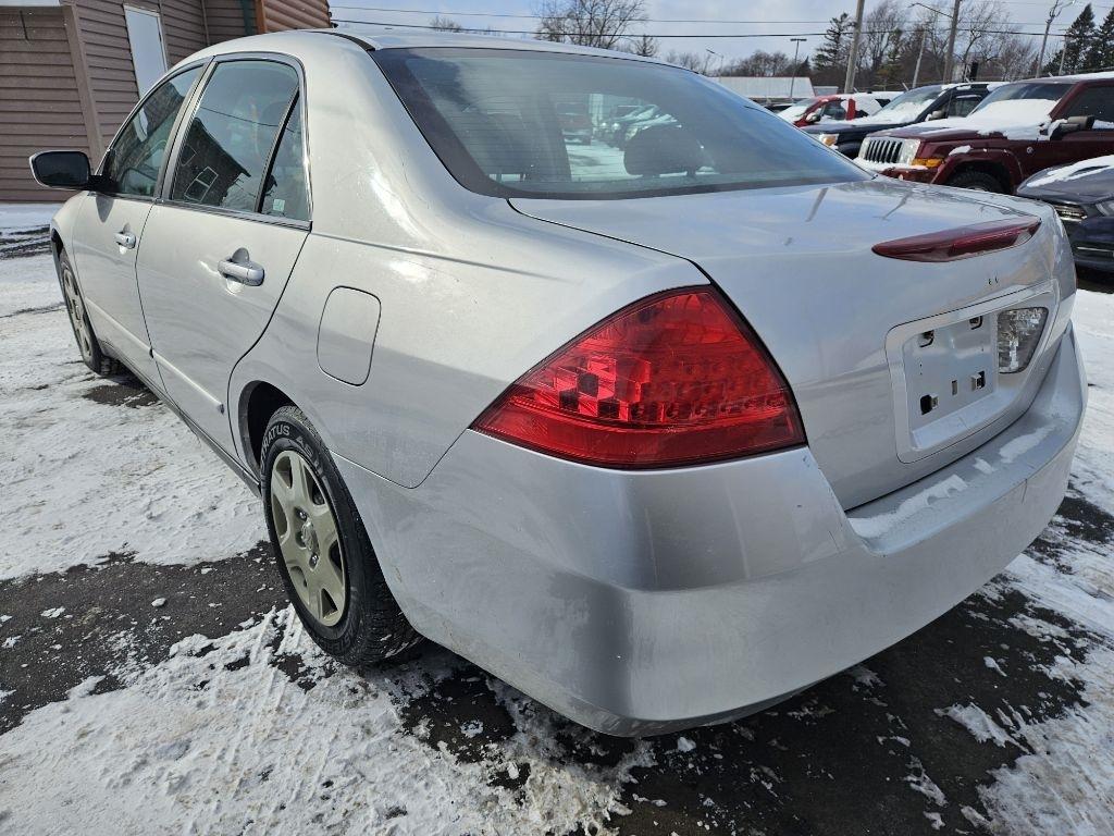 Honda Accord LX sedan AT 2006