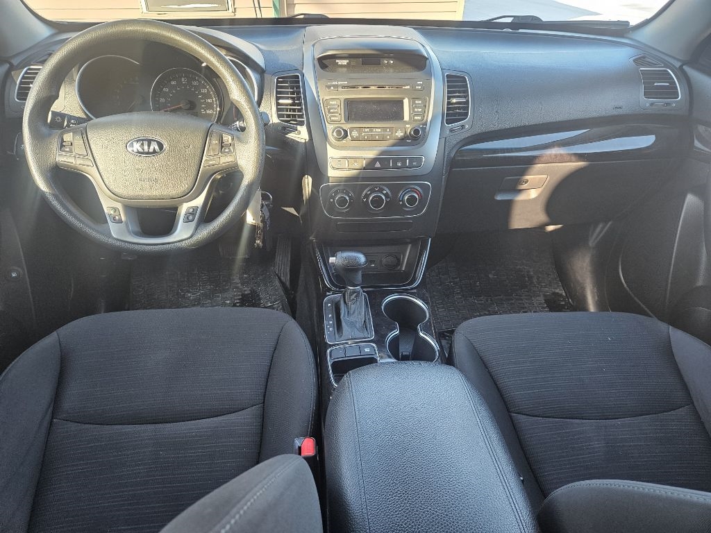 Kia Sorento LX 2WD 2014