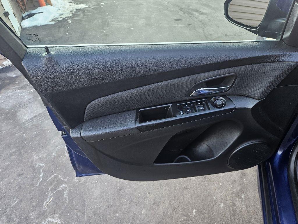 Chevrolet Cruze 1LT Auto 2013