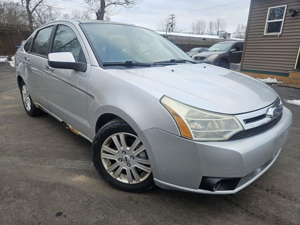 Ford Focus SEL Sedan 2011