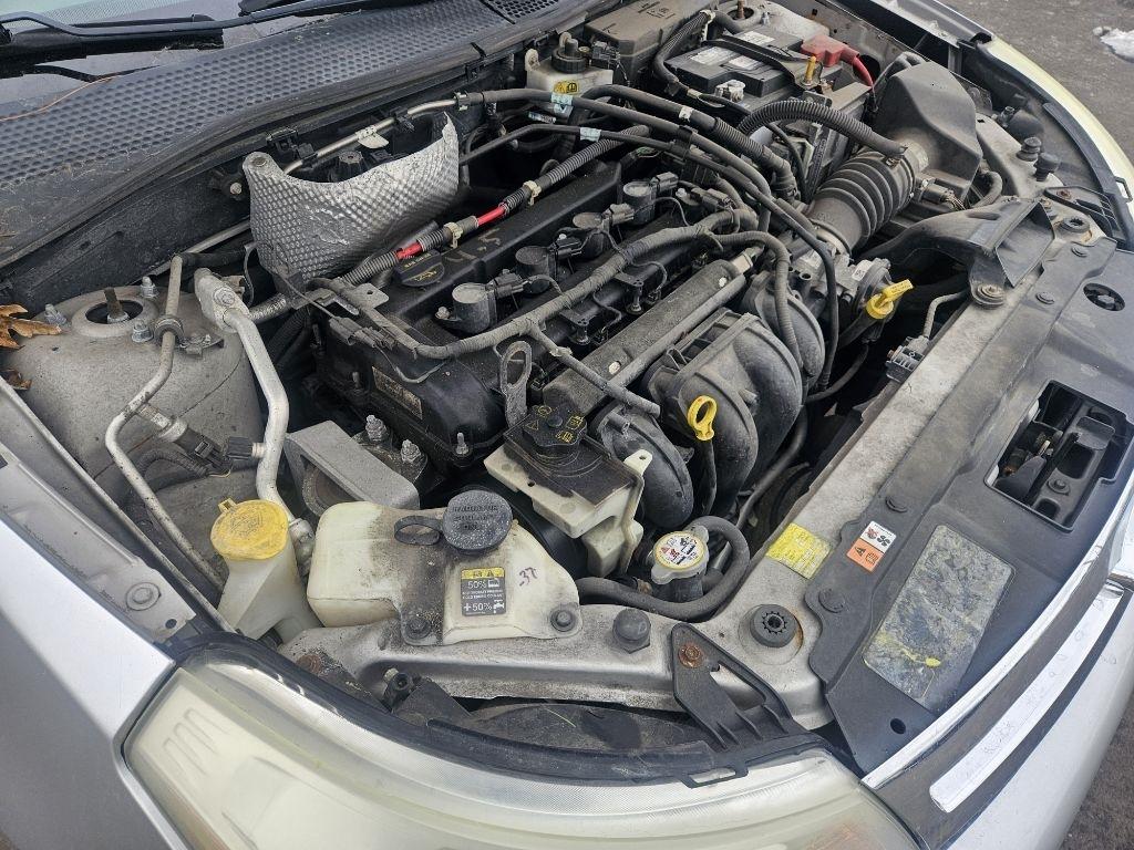 Ford Focus SEL Sedan 2011