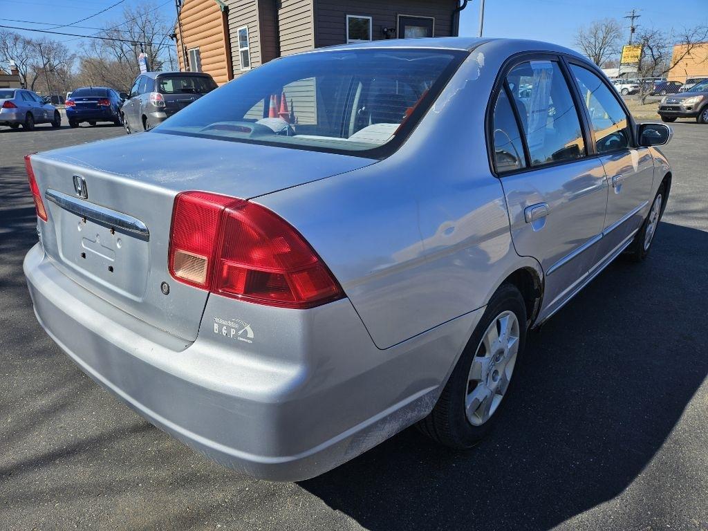 Honda Civic LX sedan 2002