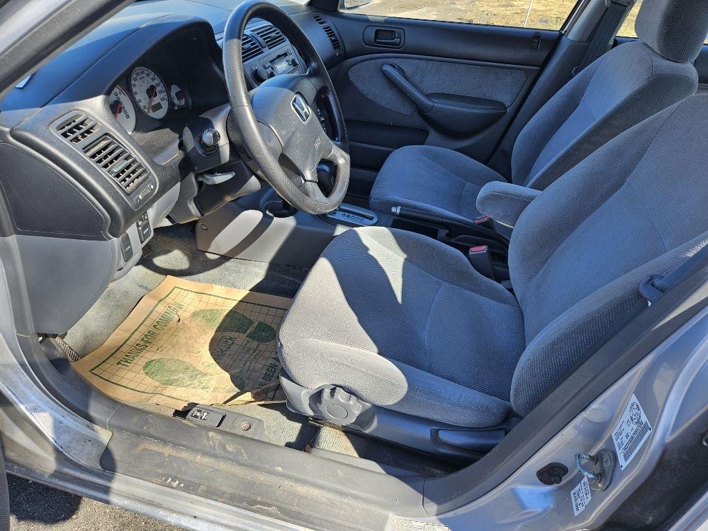 Honda Civic LX sedan 2002