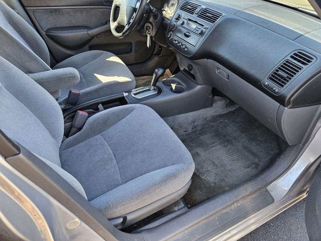 Honda Civic LX sedan 2002