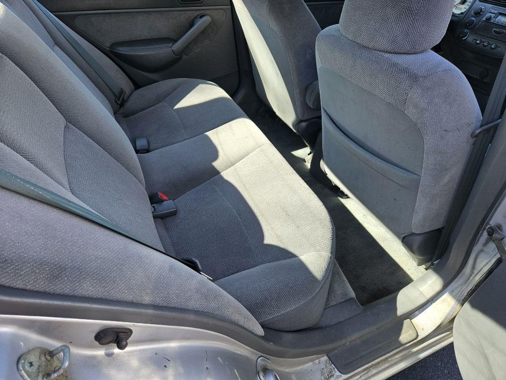 Honda Civic LX sedan 2002