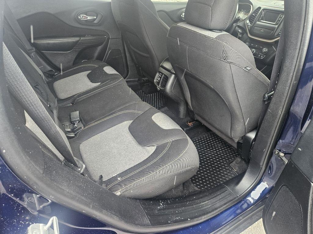 Jeep Cherokee Sport 4WD 2014