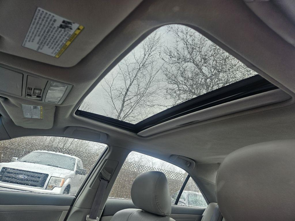 Toyota Camry XLE 2008