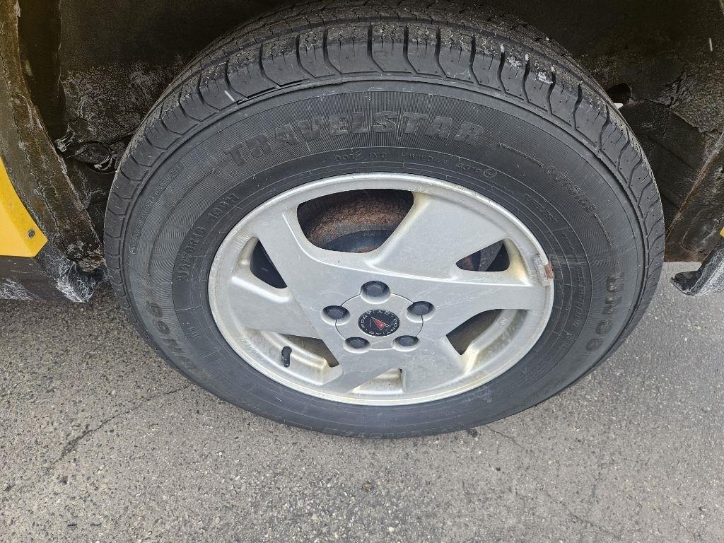 Pontiac Aztek FWD 2002