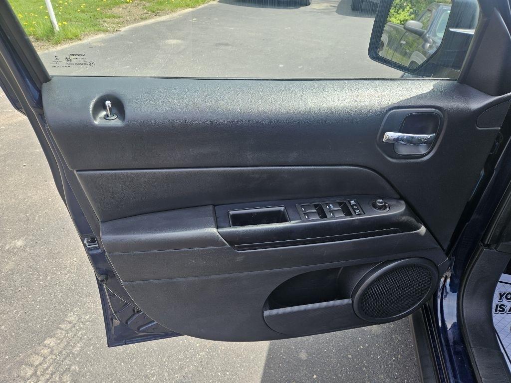 Jeep Patriot Latitude 2WD 2014