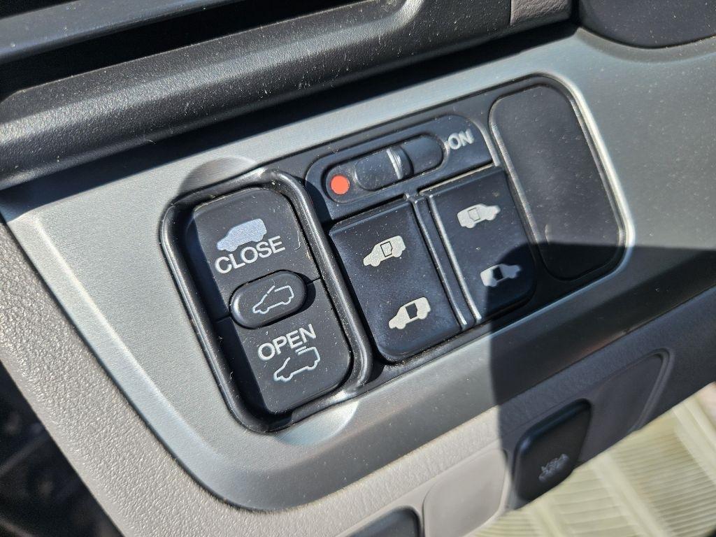 Honda Odyssey EX-L w/ DVD 2010