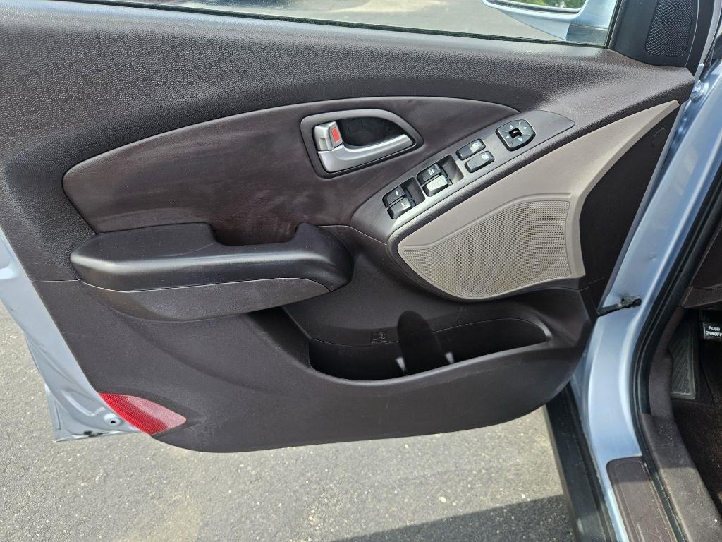Hyundai Tucson GLS 2WD 2011