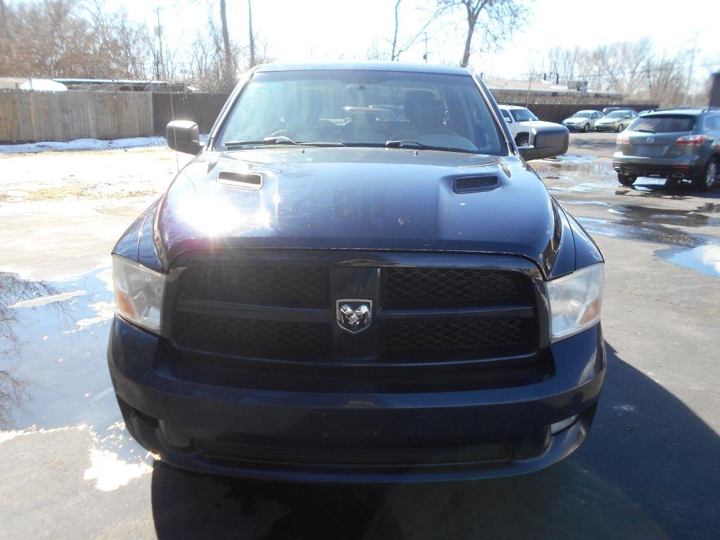 Dodge 1500 ST Quad Cab 2WD 2012
