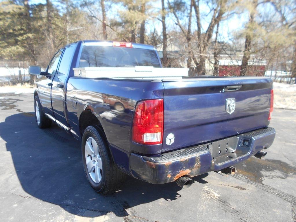 Dodge 1500 ST Quad Cab 2WD 2012
