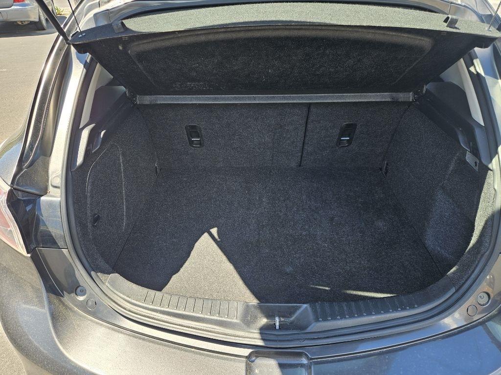 Mazda MAZDA3 s Sport 5-Door 2010