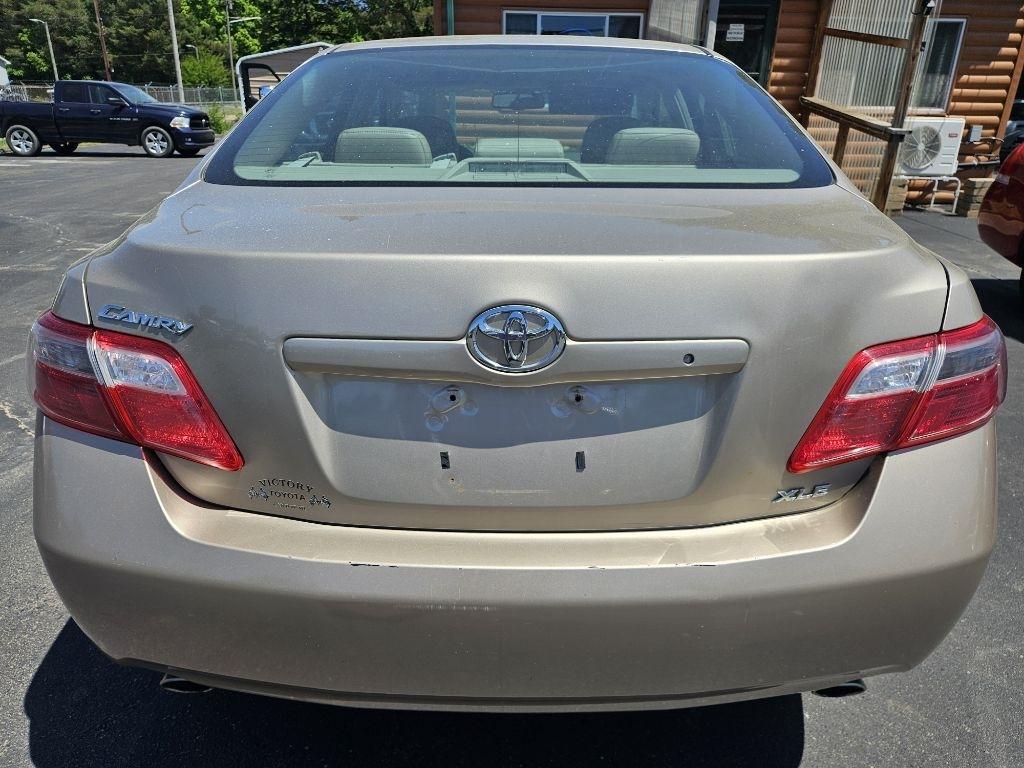 Toyota Camry LE V6 2007