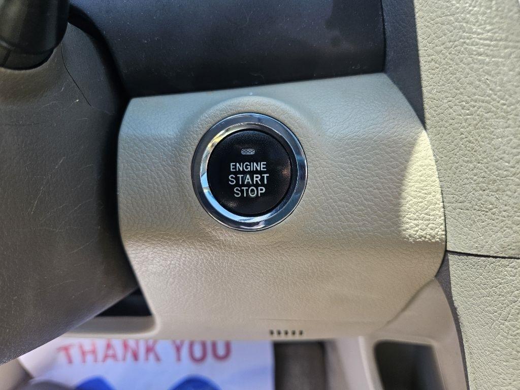 Toyota Camry LE V6 2007