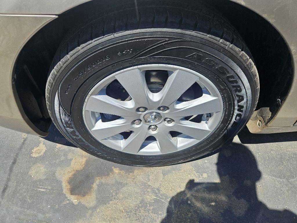 Toyota Camry LE V6 2007