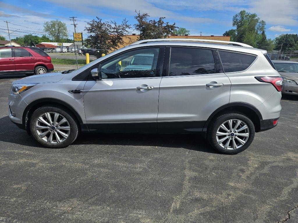 Ford Escape Titanium 4WD 2017