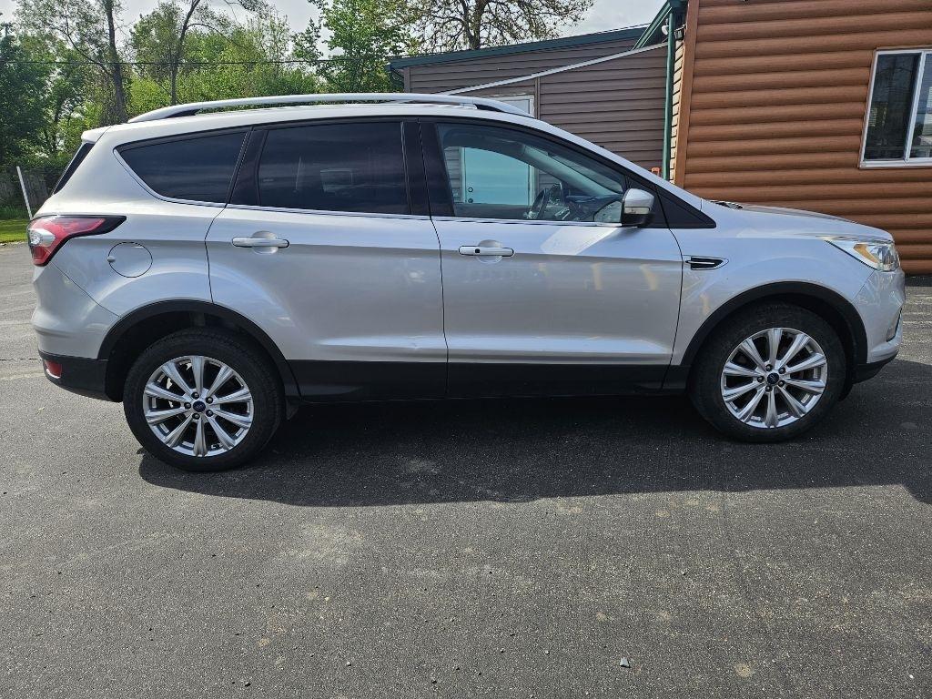 Ford Escape Titanium 4WD 2017