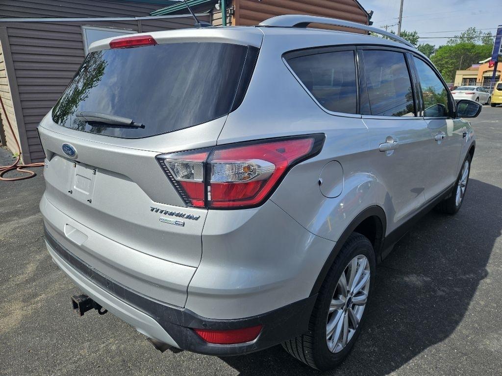 Ford Escape Titanium 4WD 2017