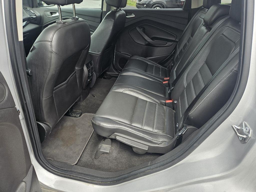 Ford Escape Titanium 4WD 2017