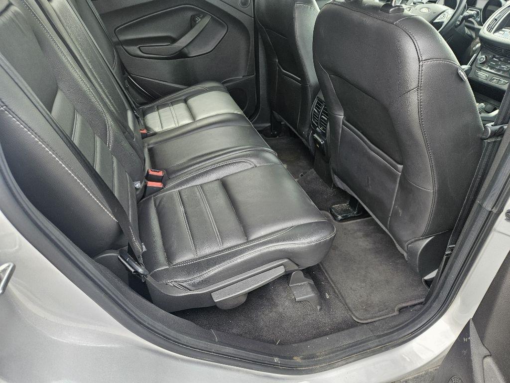 Ford Escape Titanium 4WD 2017