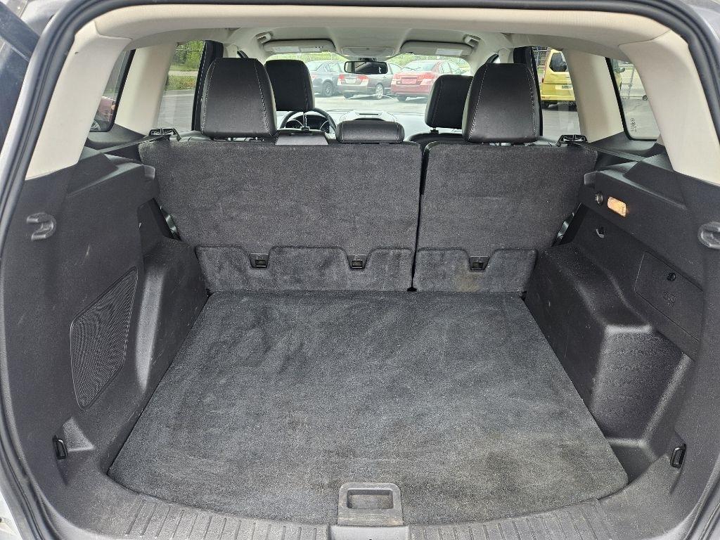 Ford Escape Titanium 4WD 2017