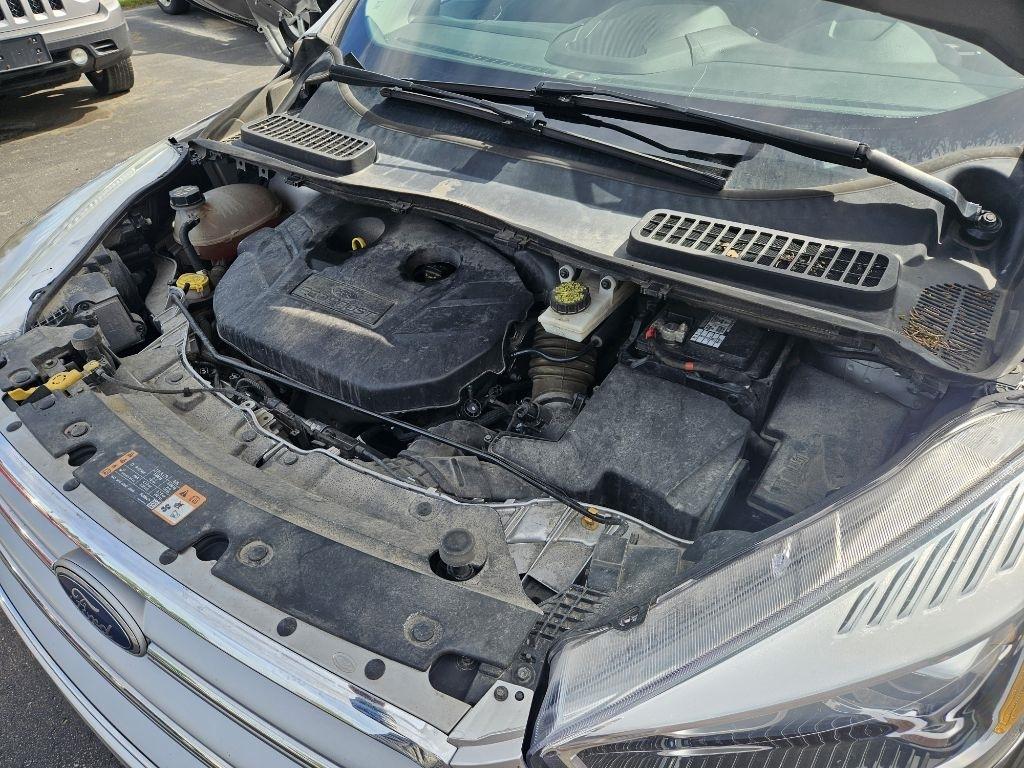 Ford Escape Titanium 4WD 2017