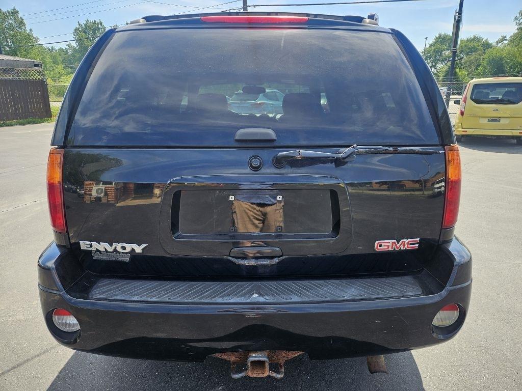 GMC Envoy SLT 4WD 2004