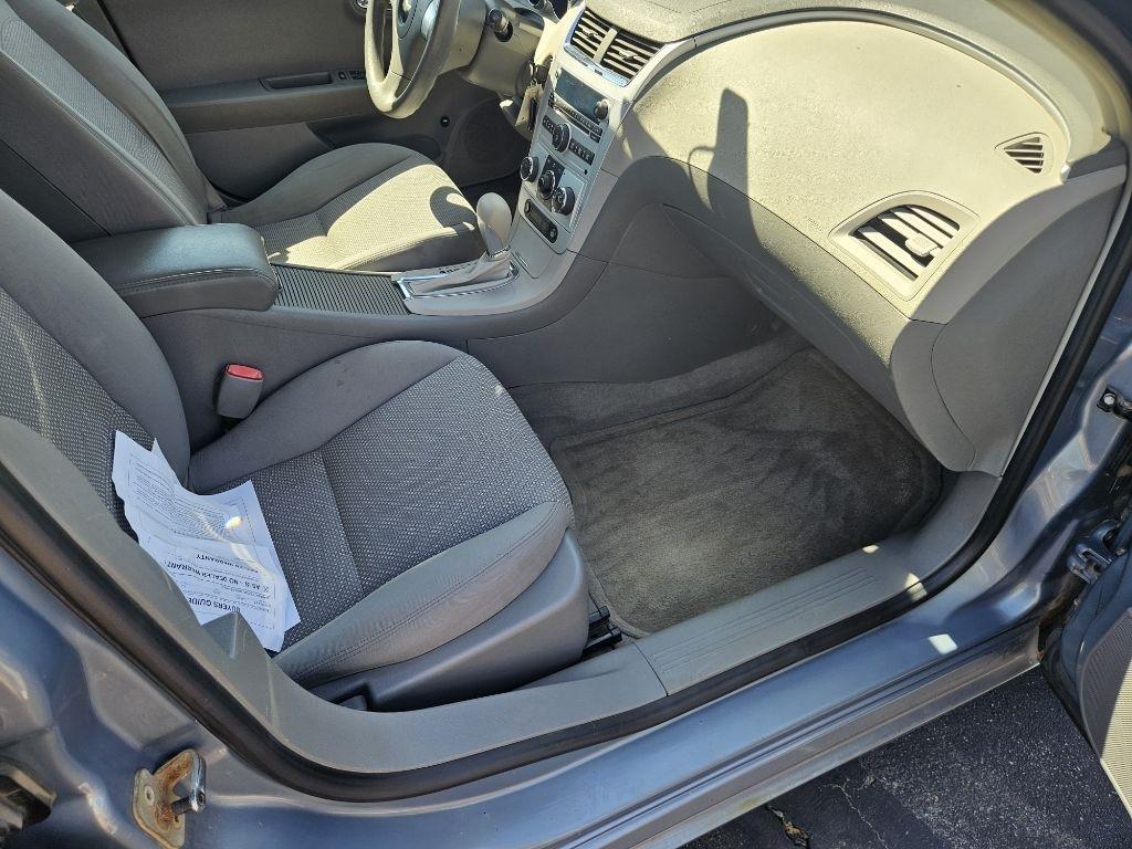 Chevrolet Malibu LS 2008