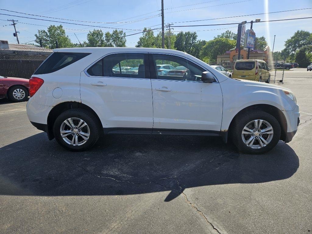 Chevrolet Equinox LS 2WD 2012