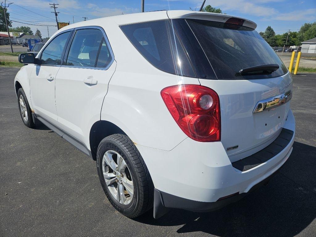Chevrolet Equinox LS 2WD 2012