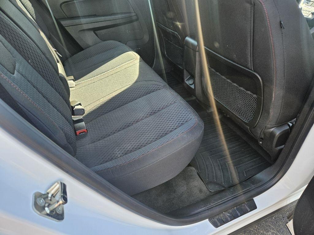 Chevrolet Equinox LS 2WD 2012