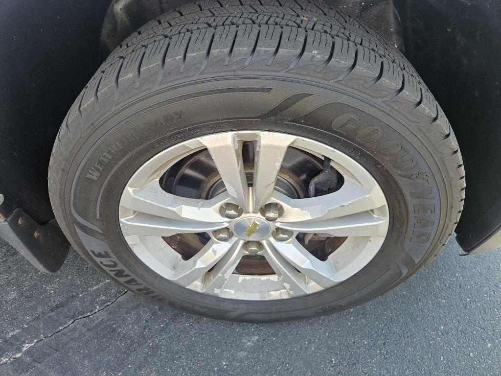 Chevrolet Equinox LS 2WD 2012