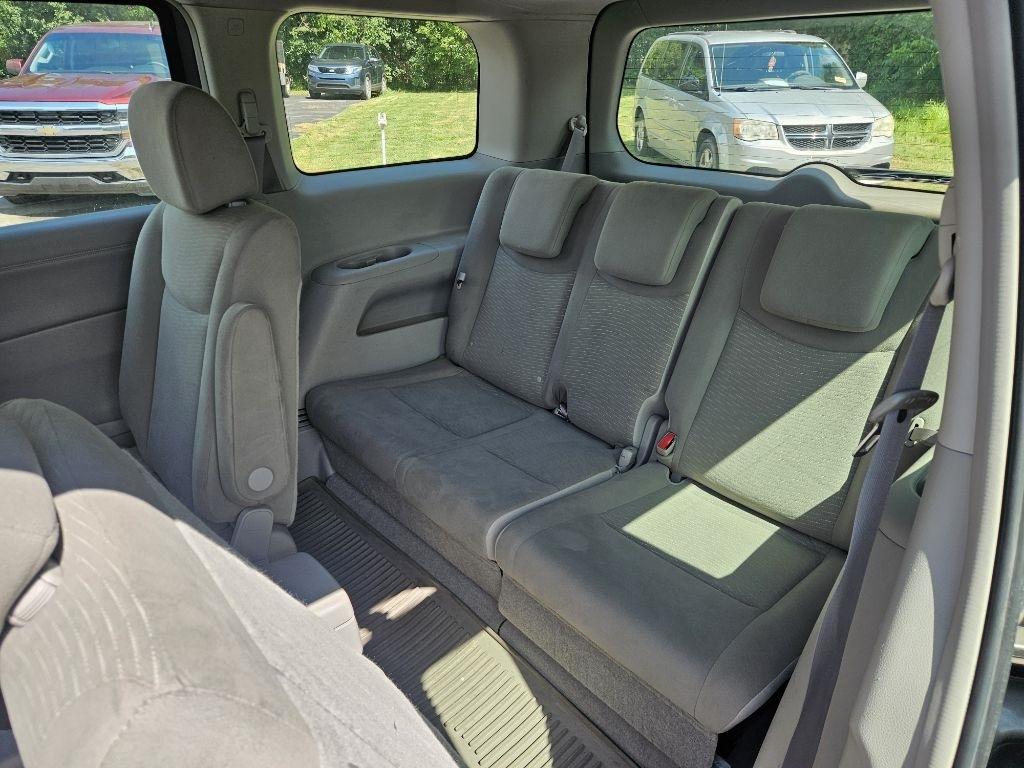 Nissan Quest S 2015