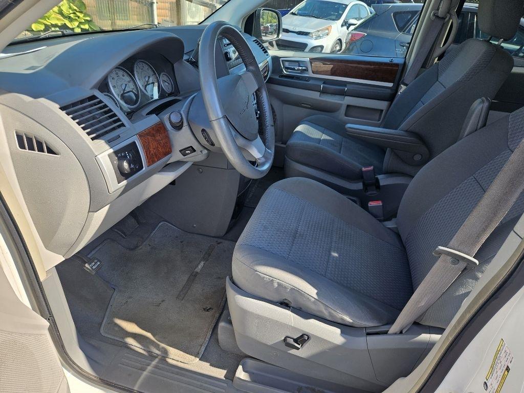 Chrysler Town & Country Touring 2009