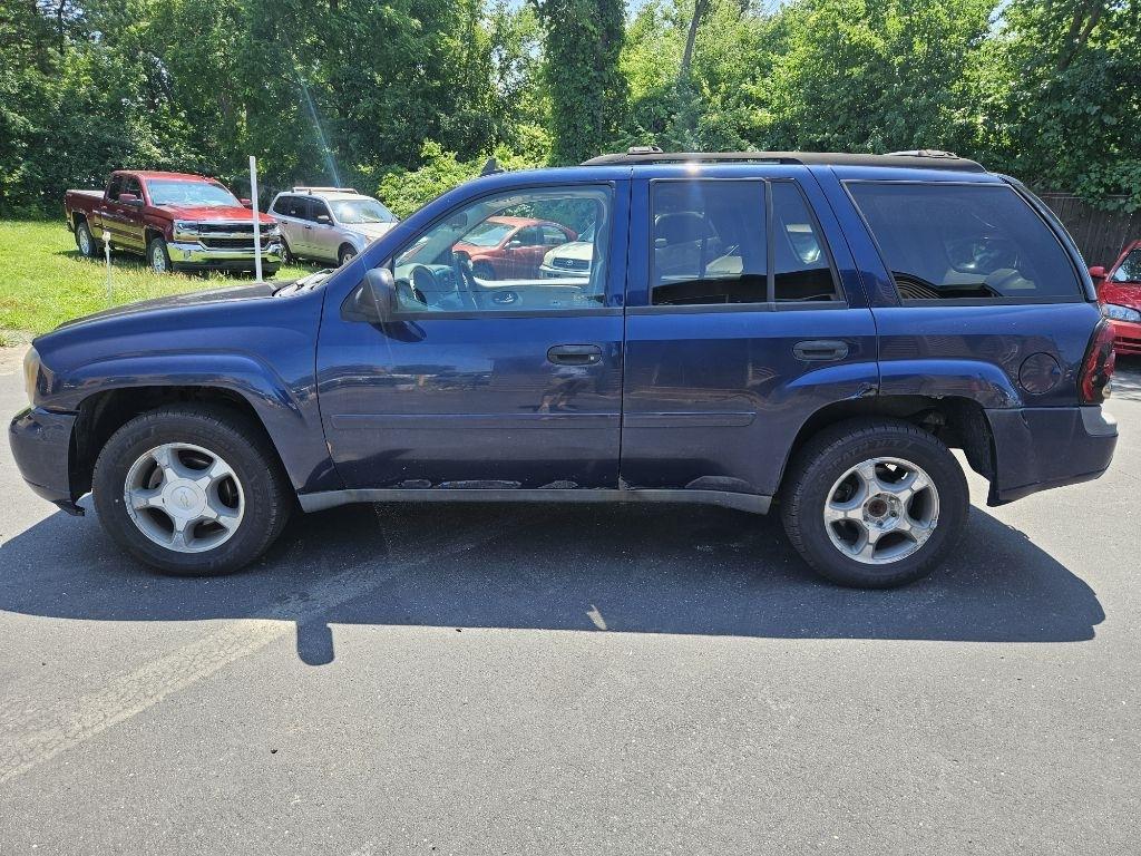 Chevrolet TrailBlazer LS1 2WD 2007
