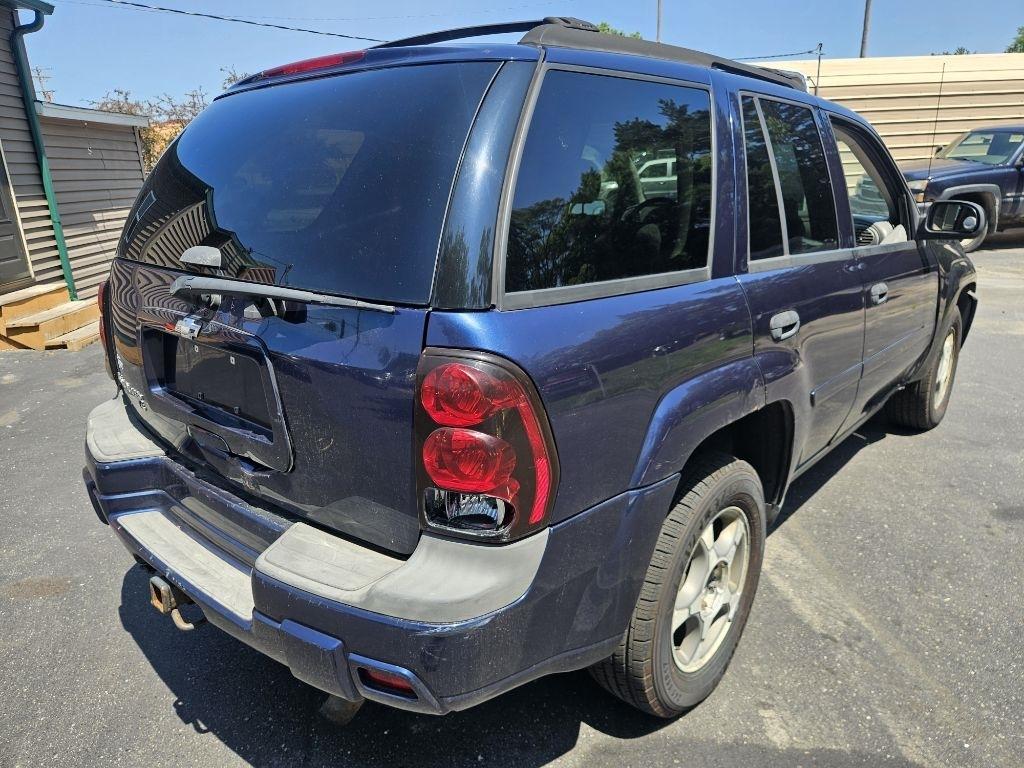 Chevrolet TrailBlazer LS1 2WD 2007