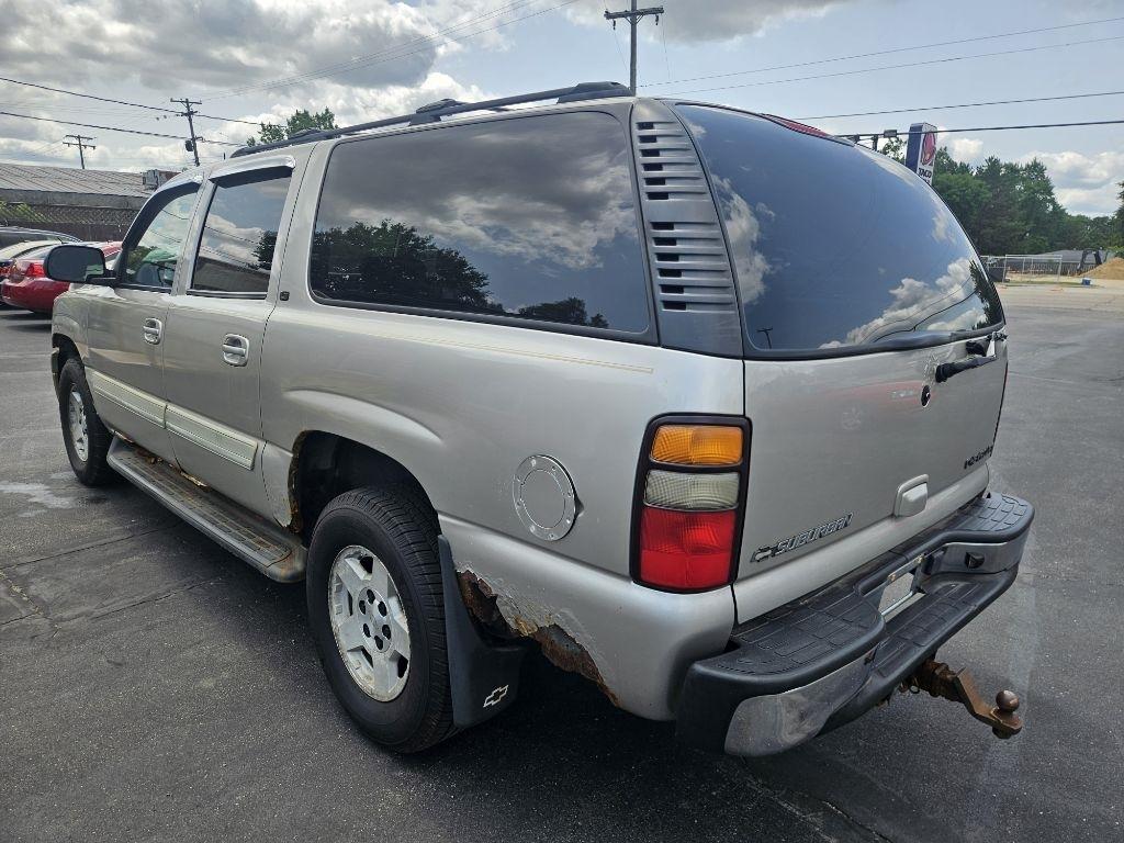 Chevrolet Suburban 1500 4WD 2005