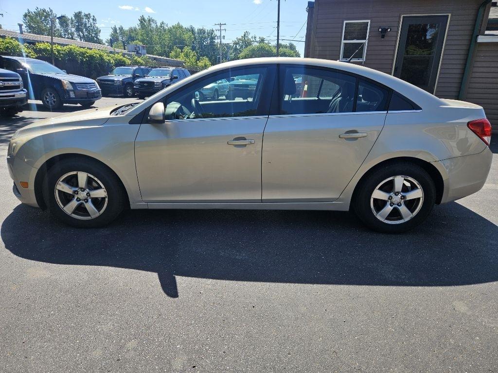 Chevrolet Cruze 1LT 2012
