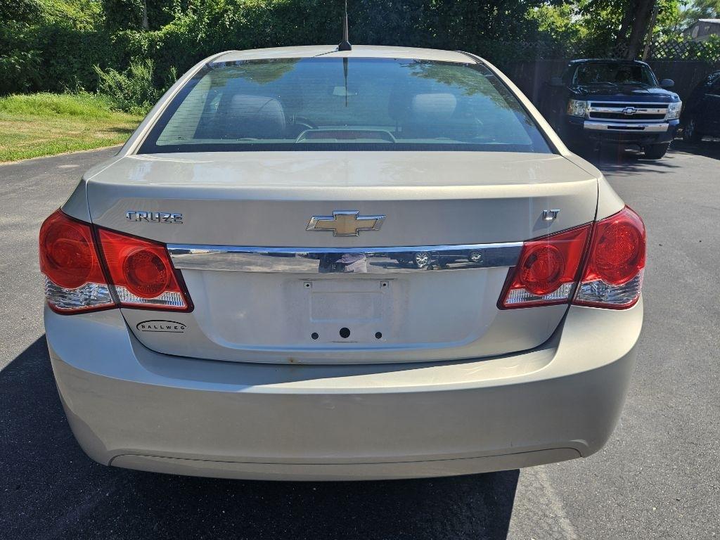 Chevrolet Cruze 1LT 2012
