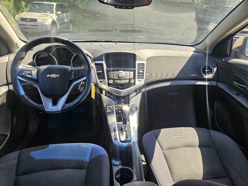 Chevrolet Cruze 1LT 2012